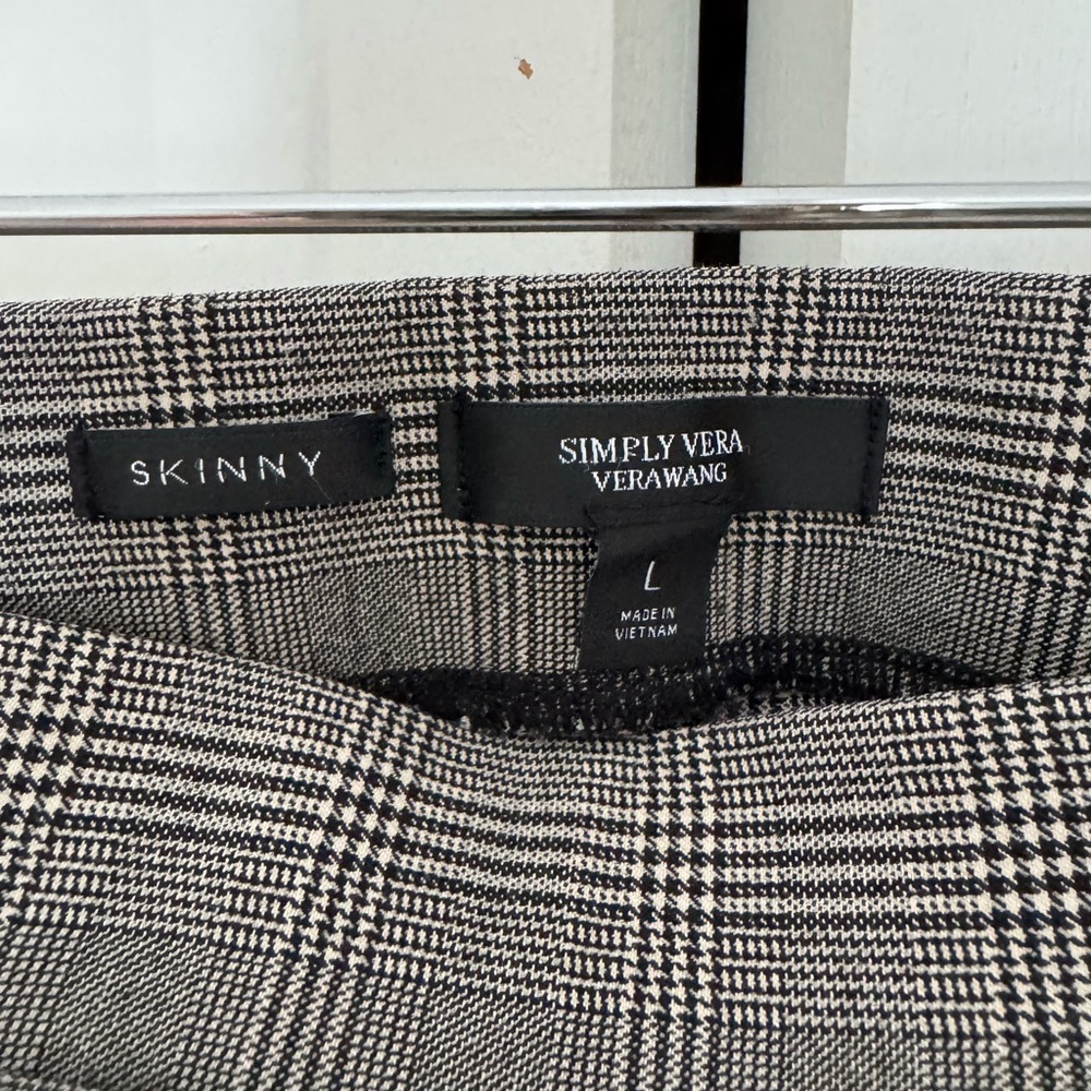 Simply Vera Vera Wang Ponte Pant - Picture 2 of 4